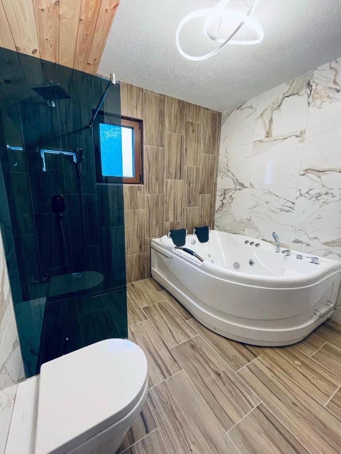 Chalet Montenegrina With Jacuzzi Kolasin Ngoại thất bức ảnh